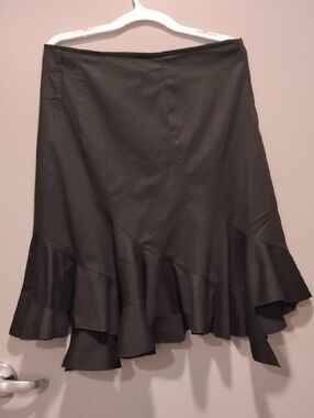 Asymmetrical Black Ruffle-Hem Women's Skirt